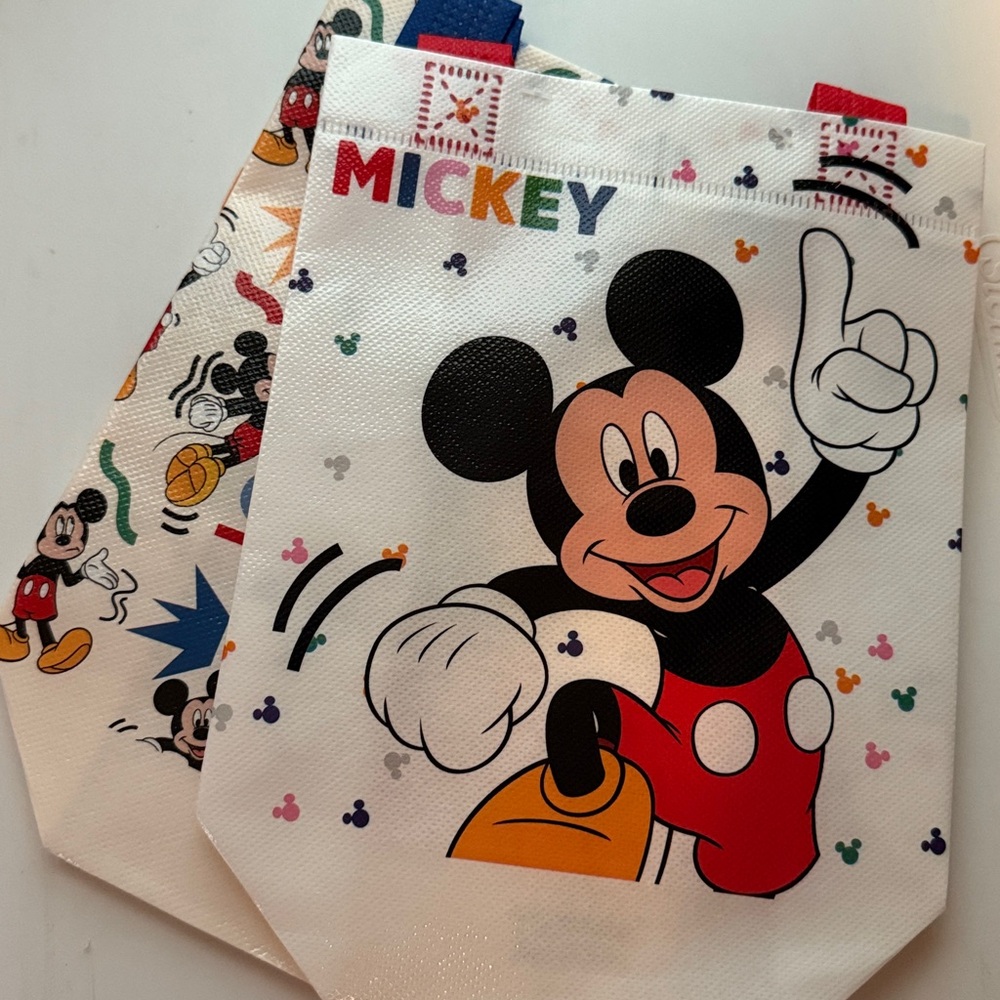 Disney Micky Mouse Gift Bags.